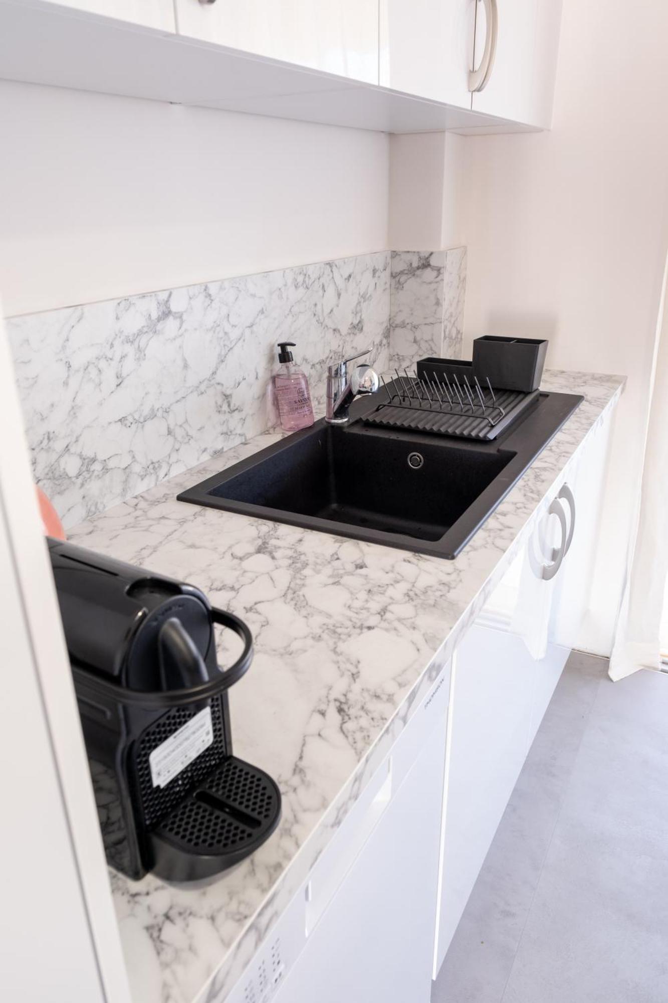 Apartamento 3 Pieces Au Coeur Du Cros De Cagnes-sur-Mer